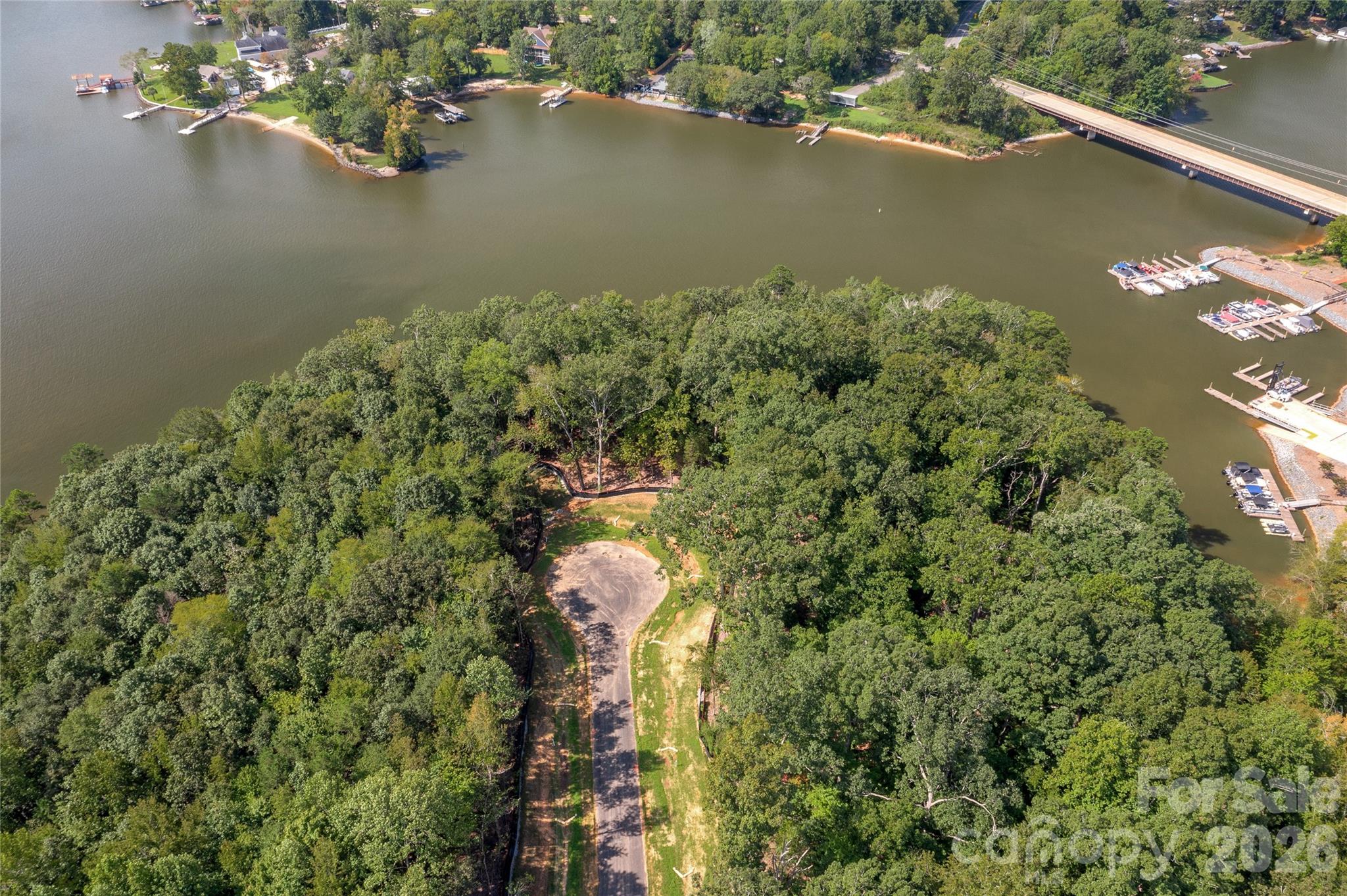 McLean - South Shore - Land