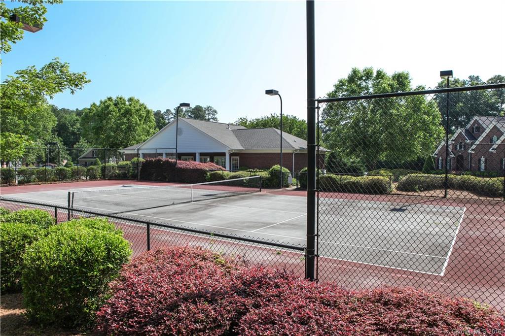 Lake Club Commons - Residential