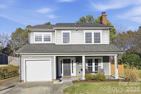 12104 Woodside Falls Road Pineville NC 28134