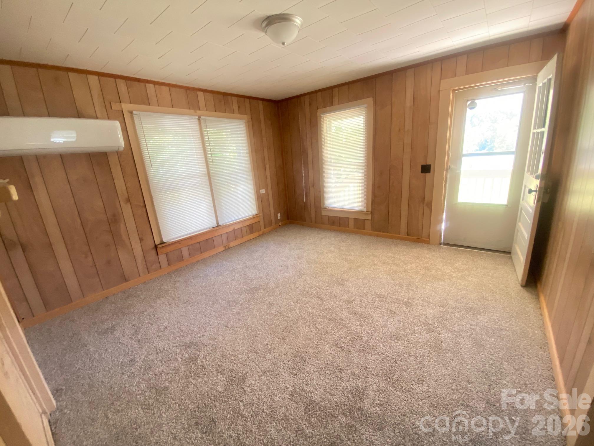 5924 Chapman Drive