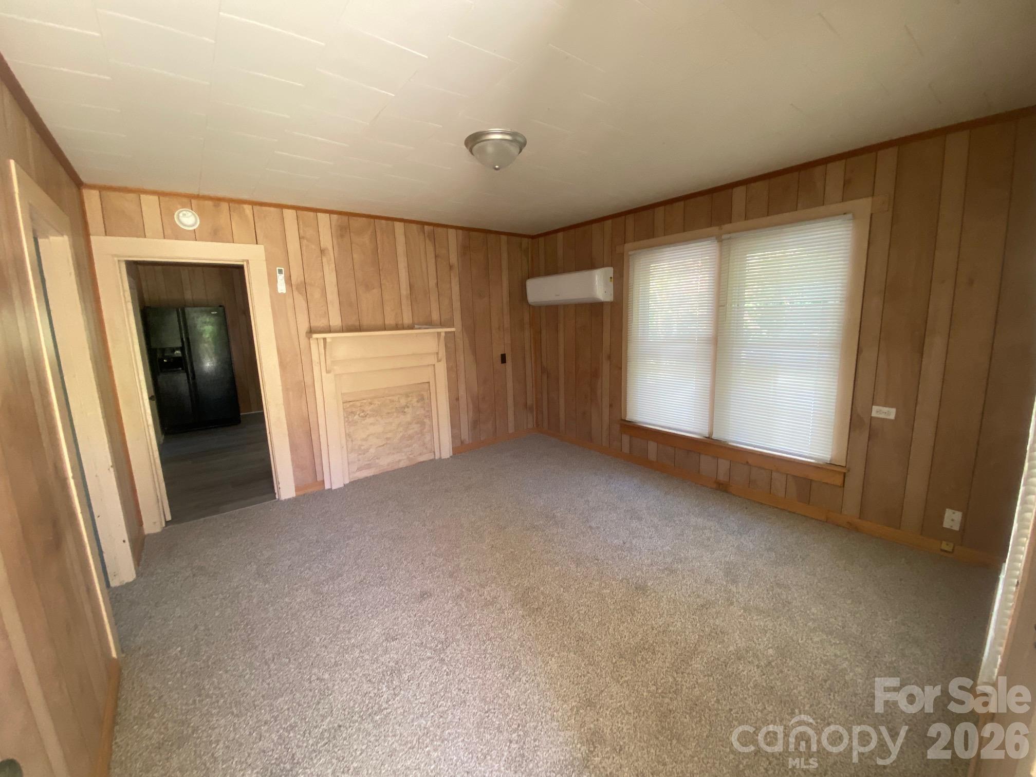 5924 Chapman Drive