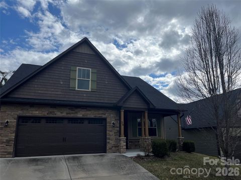 56 Brown Street Weaverville NC 28787