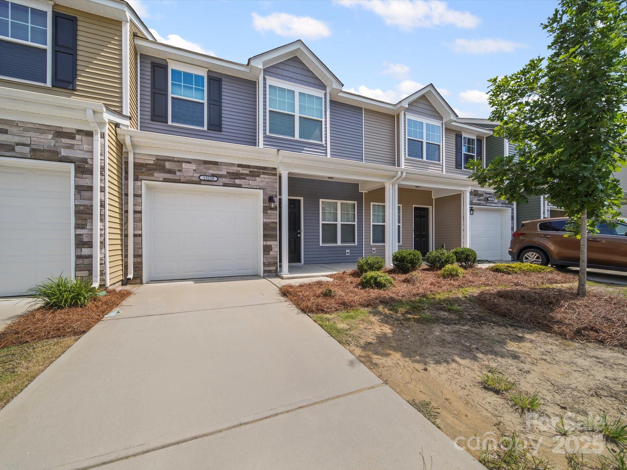 15239 Wrights Crossing Drive
