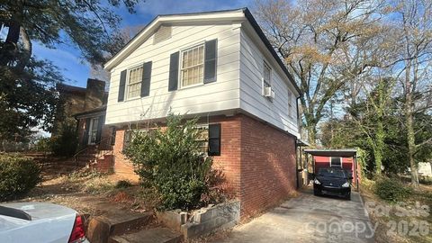 1100 Penrose Lane Charlotte NC 28217