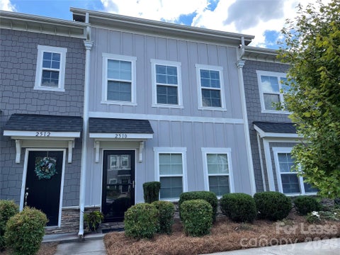 Photo of 2510 Gallery Drive, Denver, NC 28037 (MLS # 4420616)