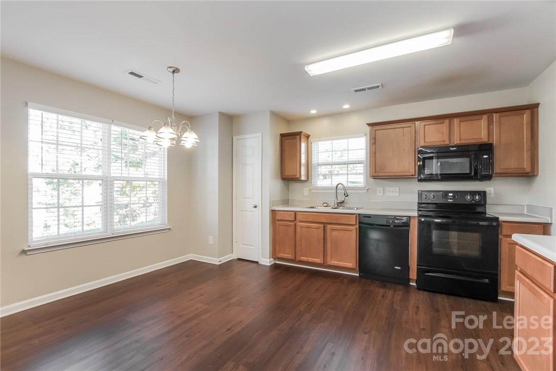 Hidden Creek - Residential Lease