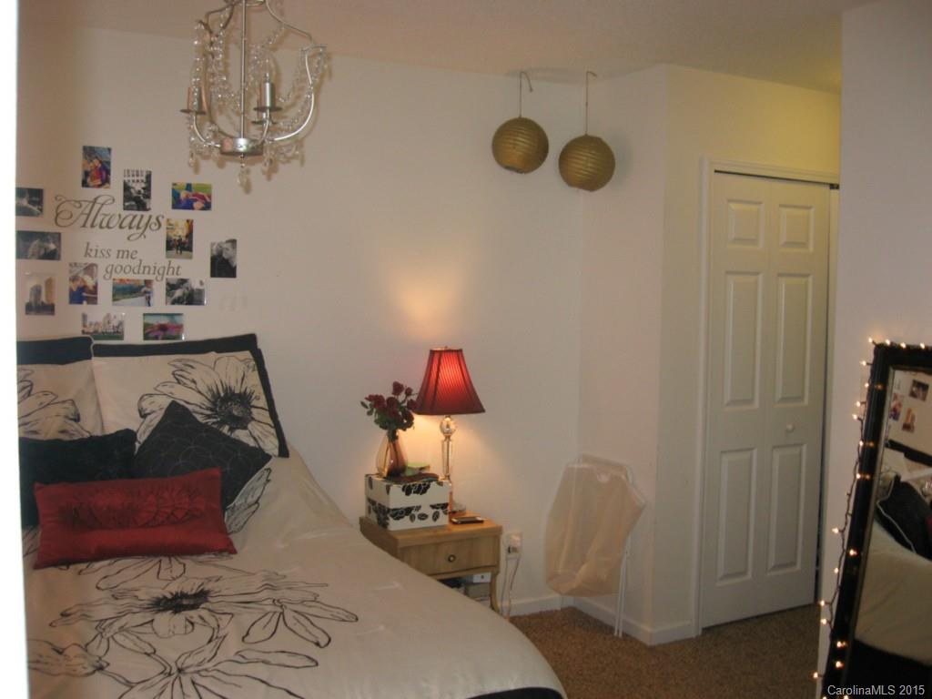 Rozzelles Landing - Residential Lease