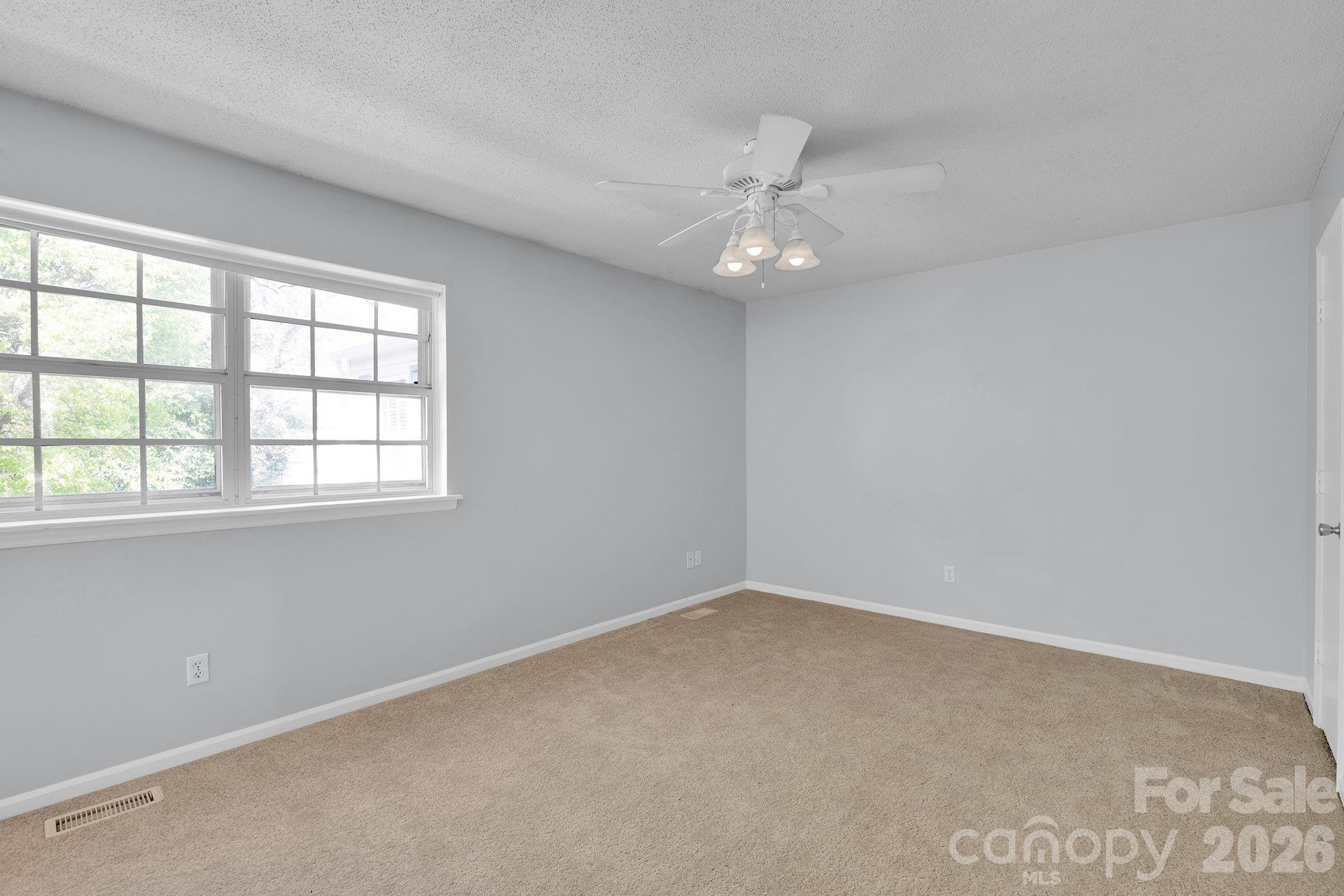 FalconBridge - Residential