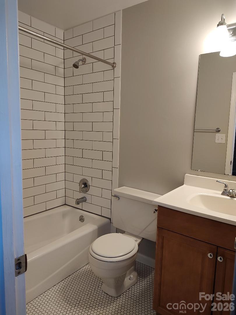 FalconBridge - Residential