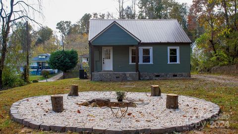 A home in Lenoir