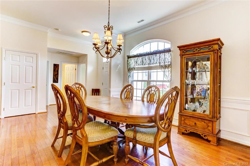 Brandon Oaks - Residential