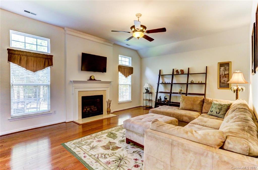 Brandon Oaks - Residential