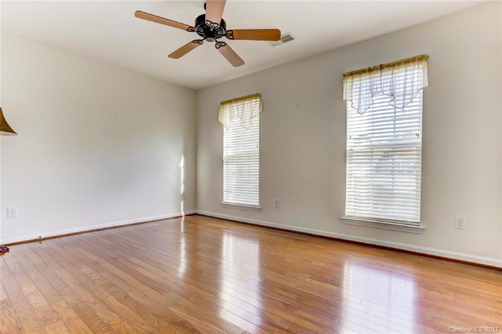 Brandon Oaks - Residential