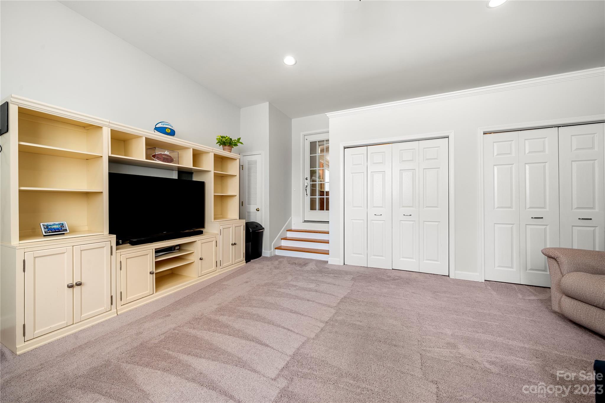 Mallard Creek - Residential