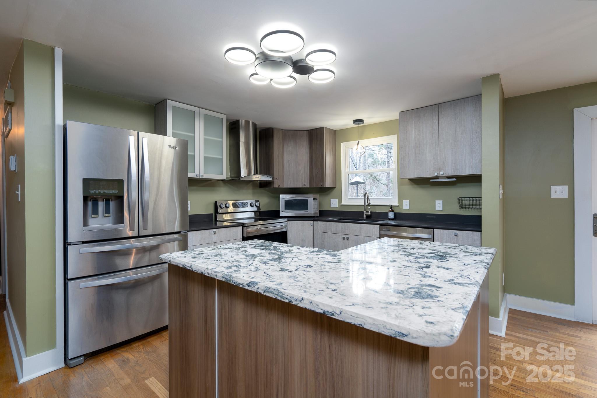 Shadow Lake - Residential