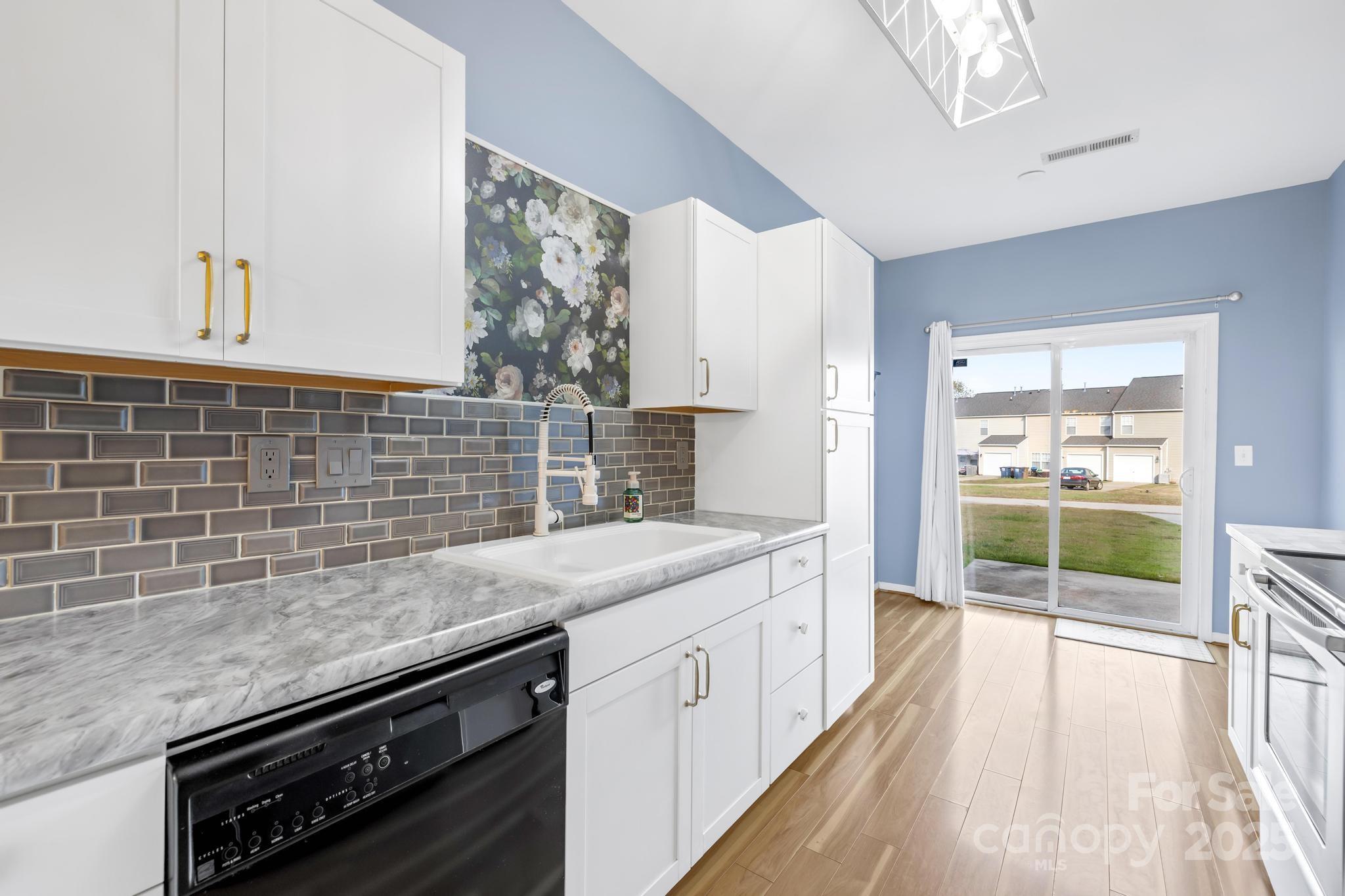 Taylor Glen Townhomes - Residential