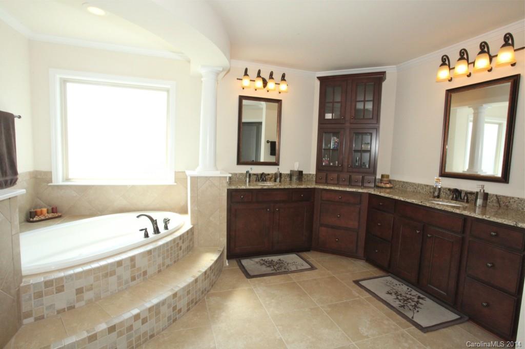 Ballanmoor - Residential