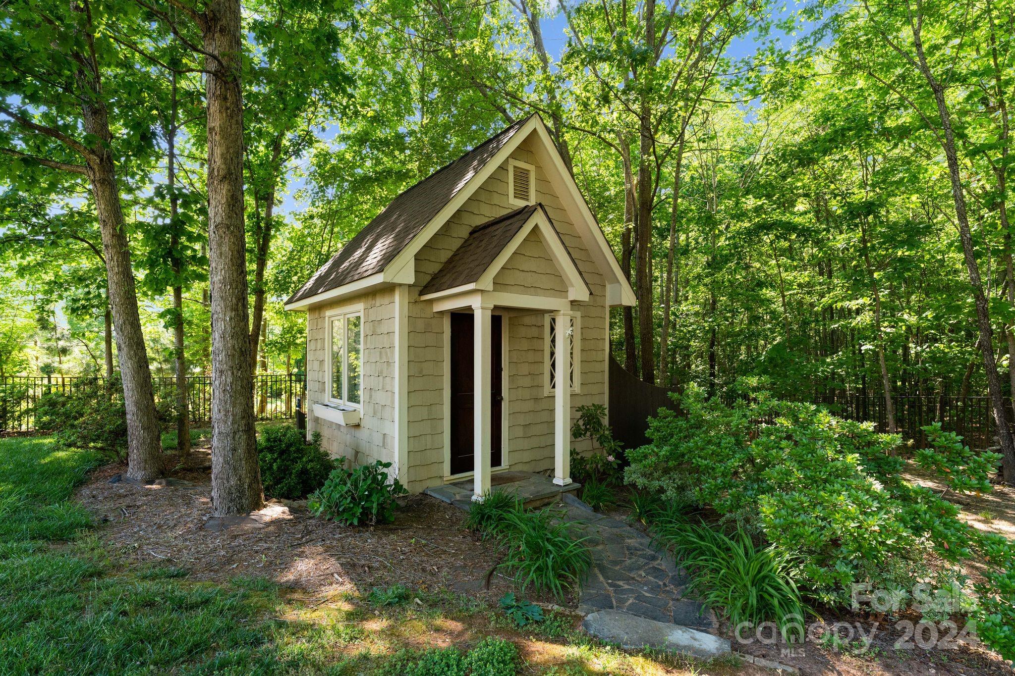 Hidden Harbour - Residential