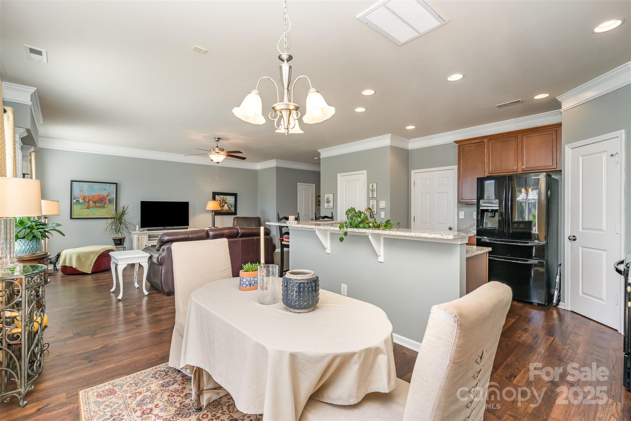 Almond Glen - Residential