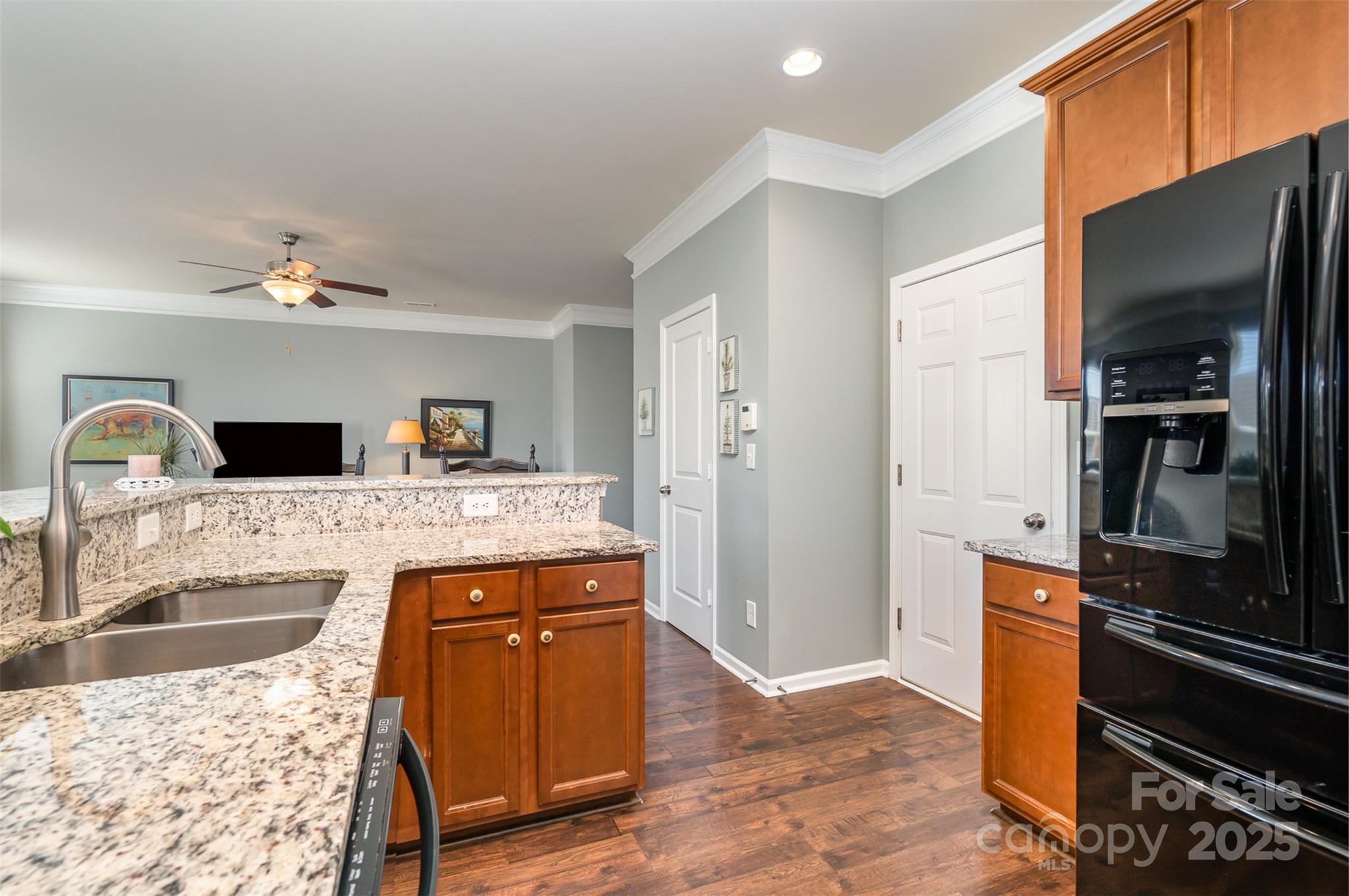 Almond Glen - Residential