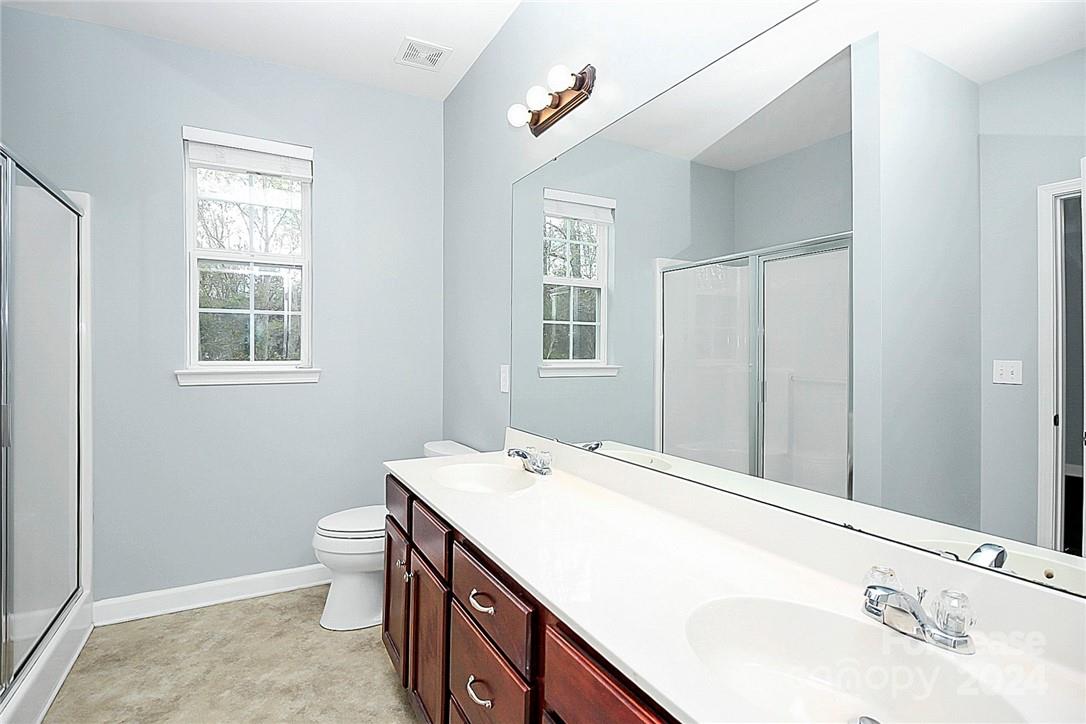 The Terraces at Oakhurst - Residential Lease