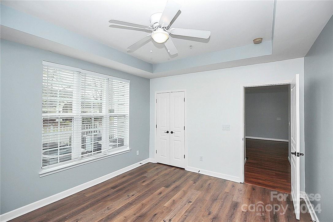 The Terraces at Oakhurst - Residential Lease