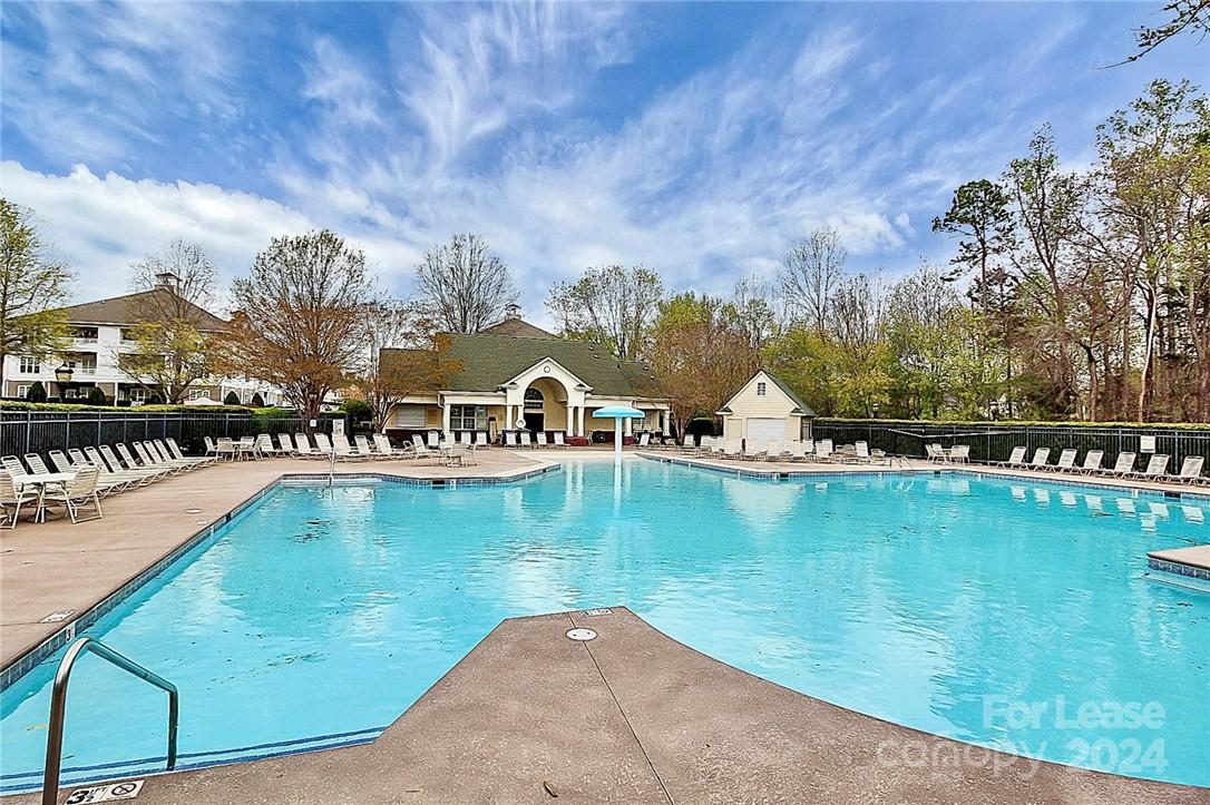 The Terraces at Oakhurst - Residential Lease