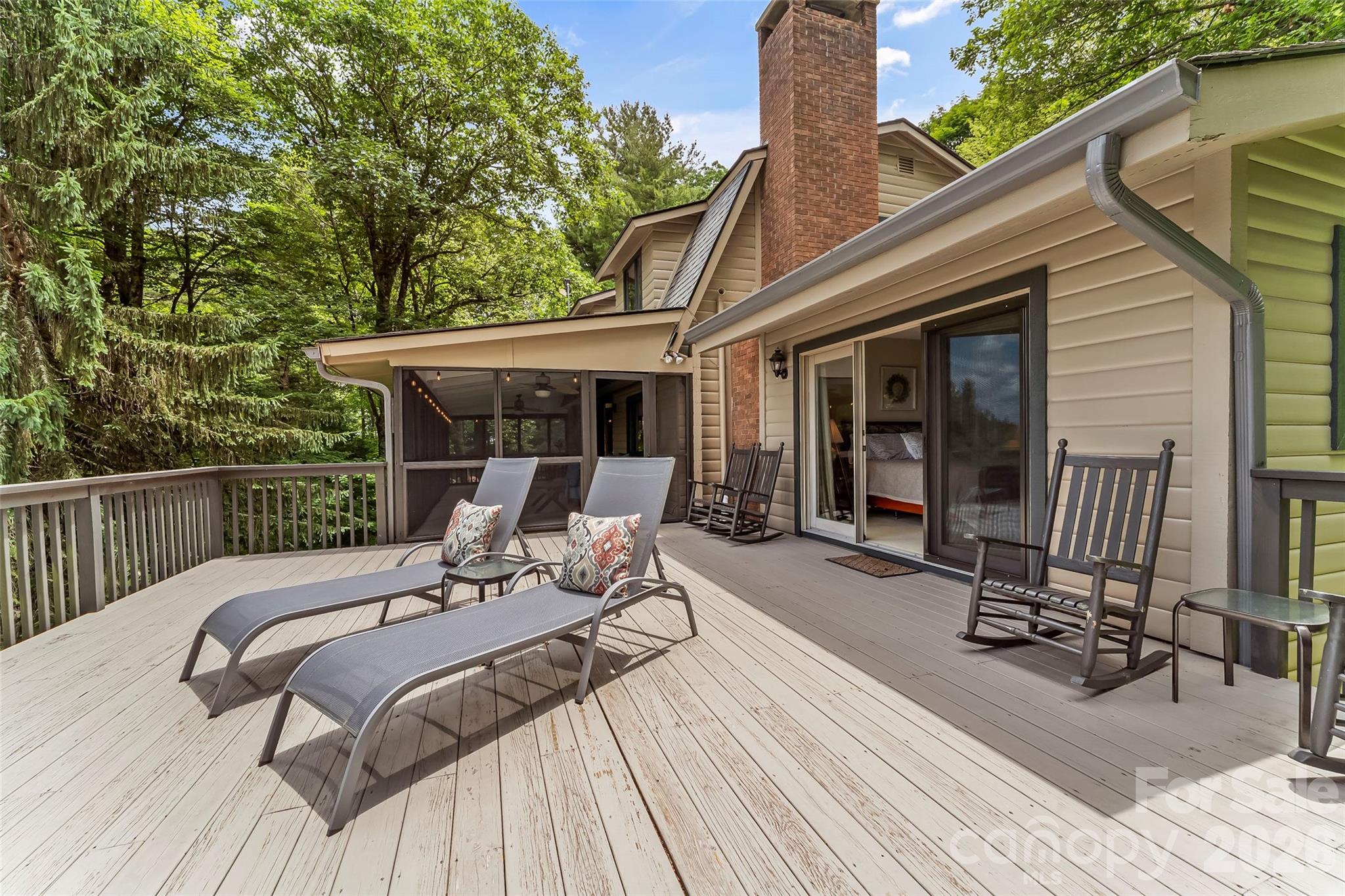 Gingercake Acres - Residential