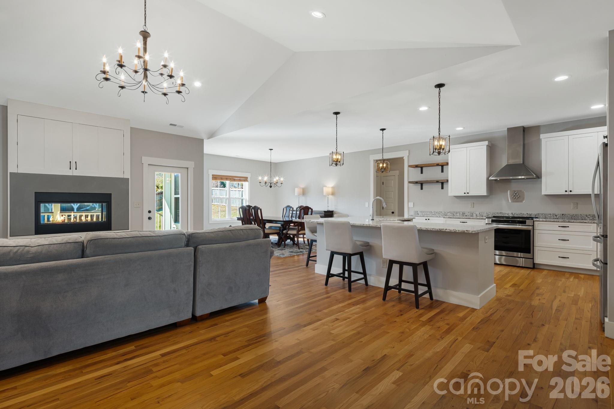 5 Magnolia Farms Drive