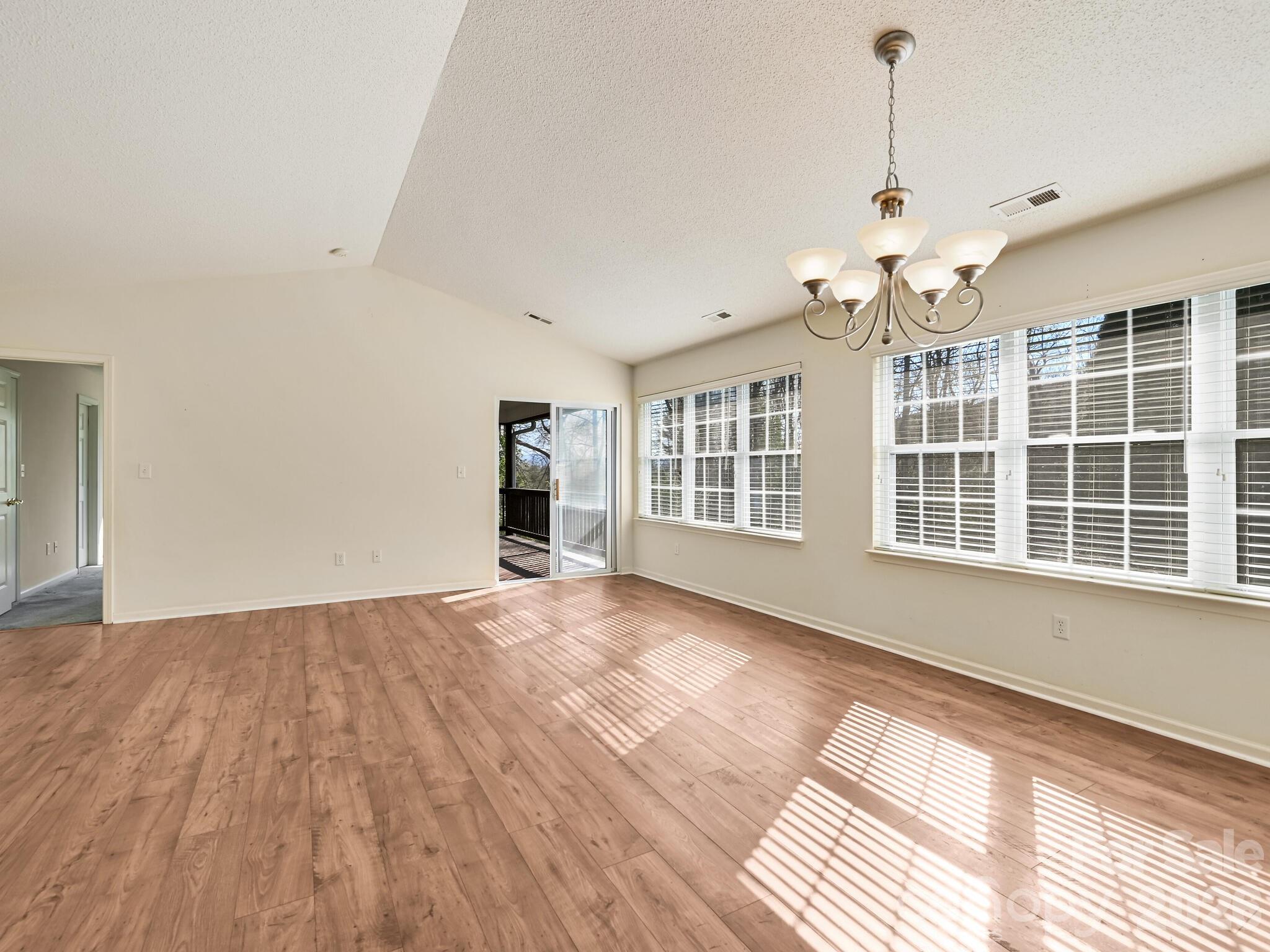 The Glens at Aberdeen - Residential