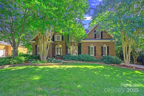 Photo of 3506 Cardiff Lane, Matthews, NC 28104 (MLS # 4261247)
