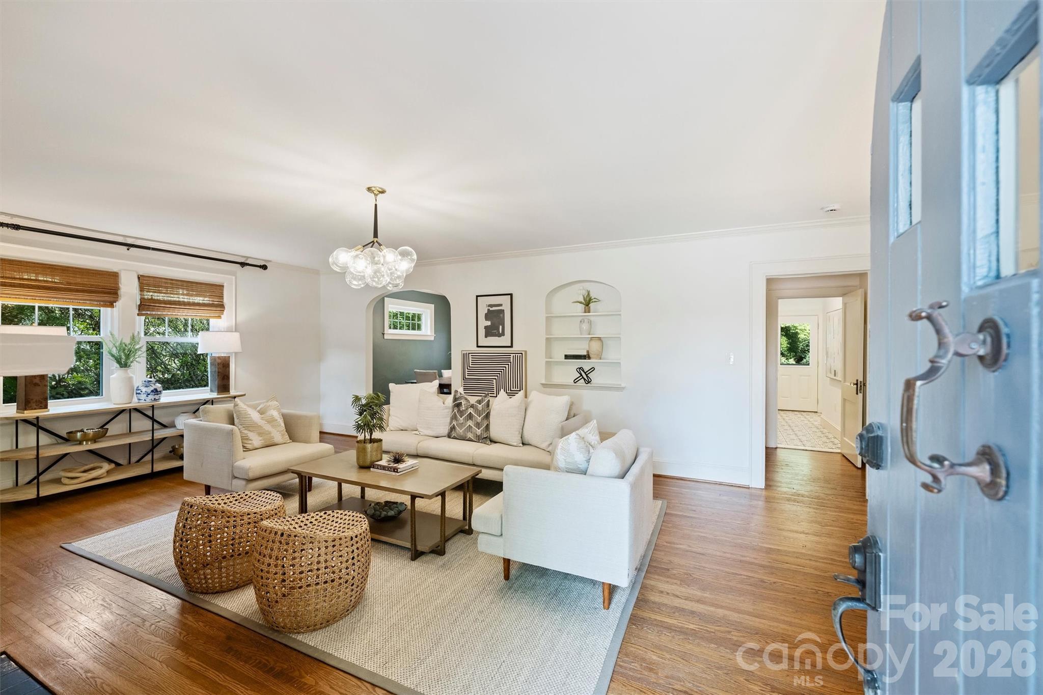 1633 Nassau Boulevard