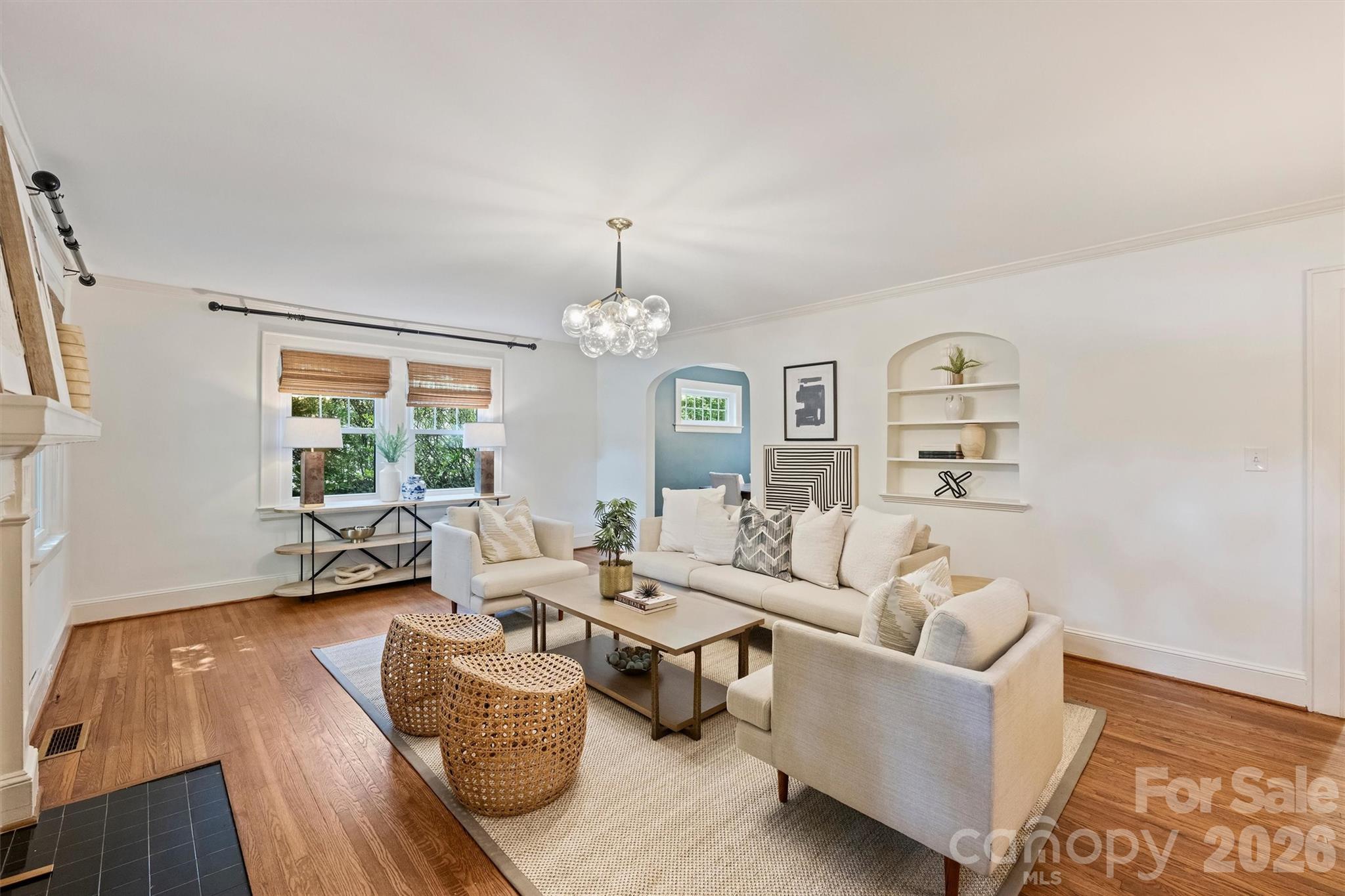1633 Nassau Boulevard