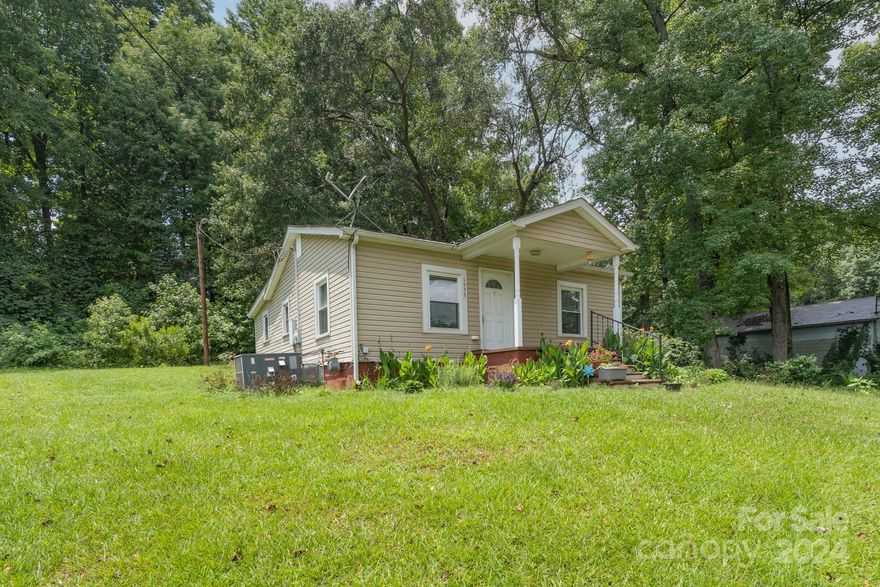 Motivated seller! Make an offer on this charming, move-in ready 1 bedroom, 1.5 bath house located in the desired town of Fort Mill. Minutes from Riverwalk which offers paved walking and biking trails, restaurants, and shops. Close to I-77 and easily accessible to Charlotte and Rock Hill. This home features a large eat-in kitchen, large utility room with washer & dryer hookups and half-bath, open family room with gas fireplace, primary bedroom features a large updated bathroom and walk-in closet. Appraisal done on 7/19/24 well OVER LIST PRICE! Home is being sold AS-IS. Exact age of the structure is unknown. Schools listed as of listing date.