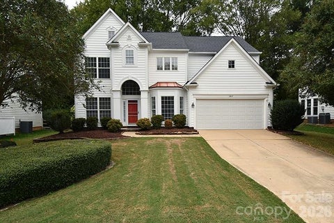 Photo of 15817 Kinlocke Drive, Huntersville, NC 28078 (MLS # 4434764)