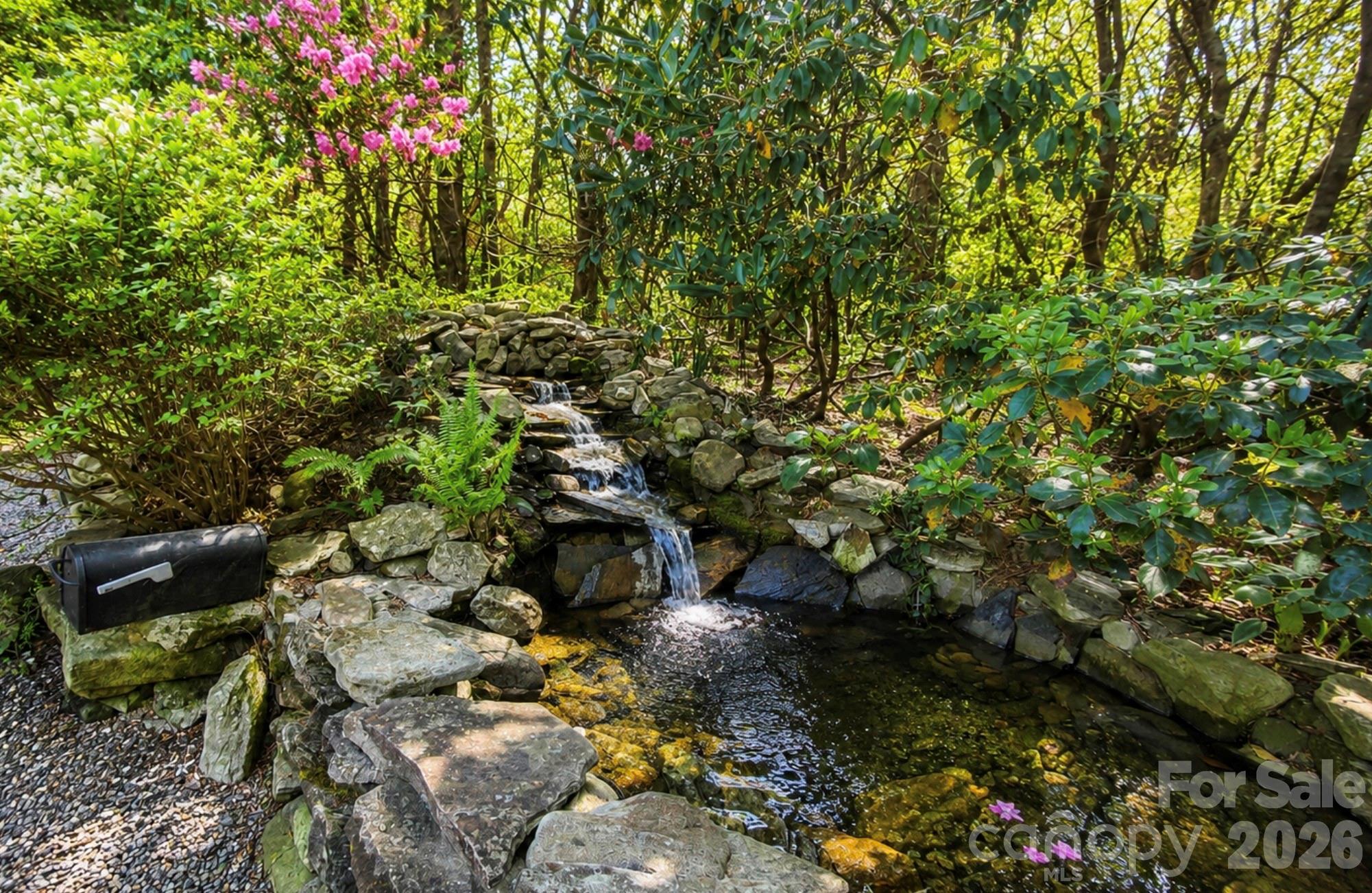 2698 Connestee Trail