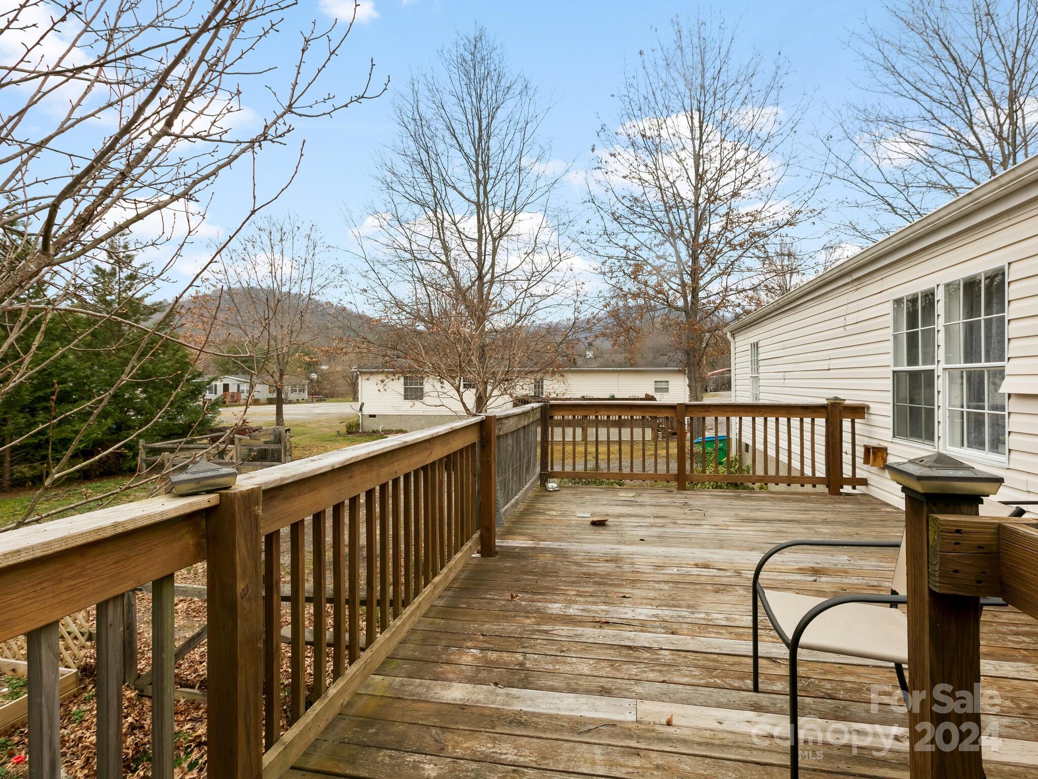 Bee Tree - Residential