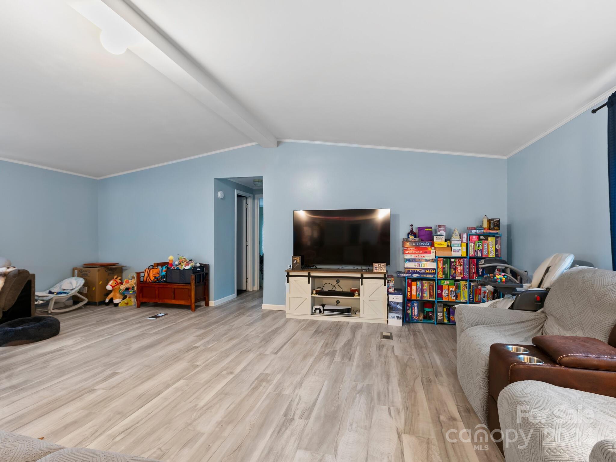 Bee Tree - Residential