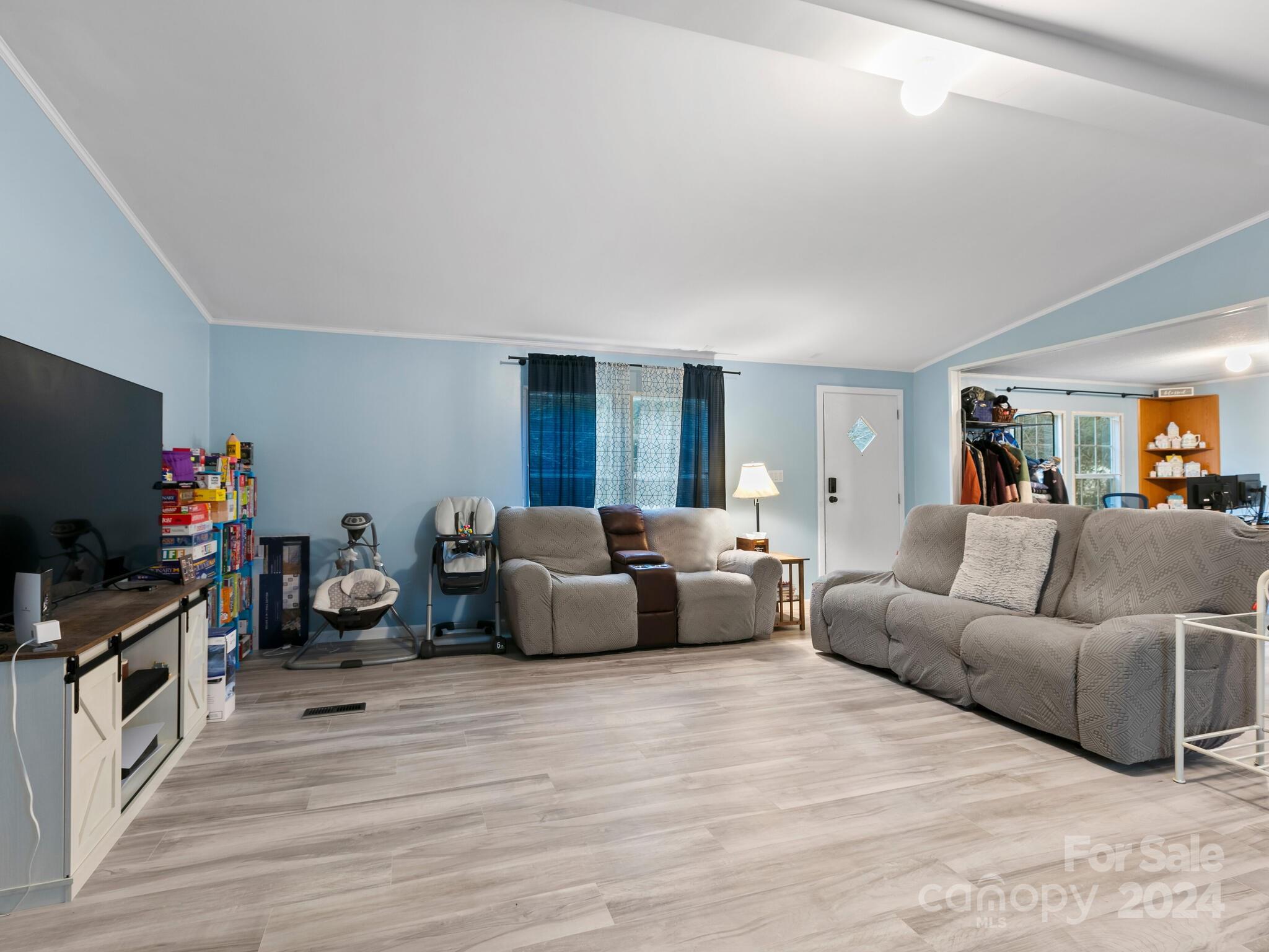 Bee Tree - Residential