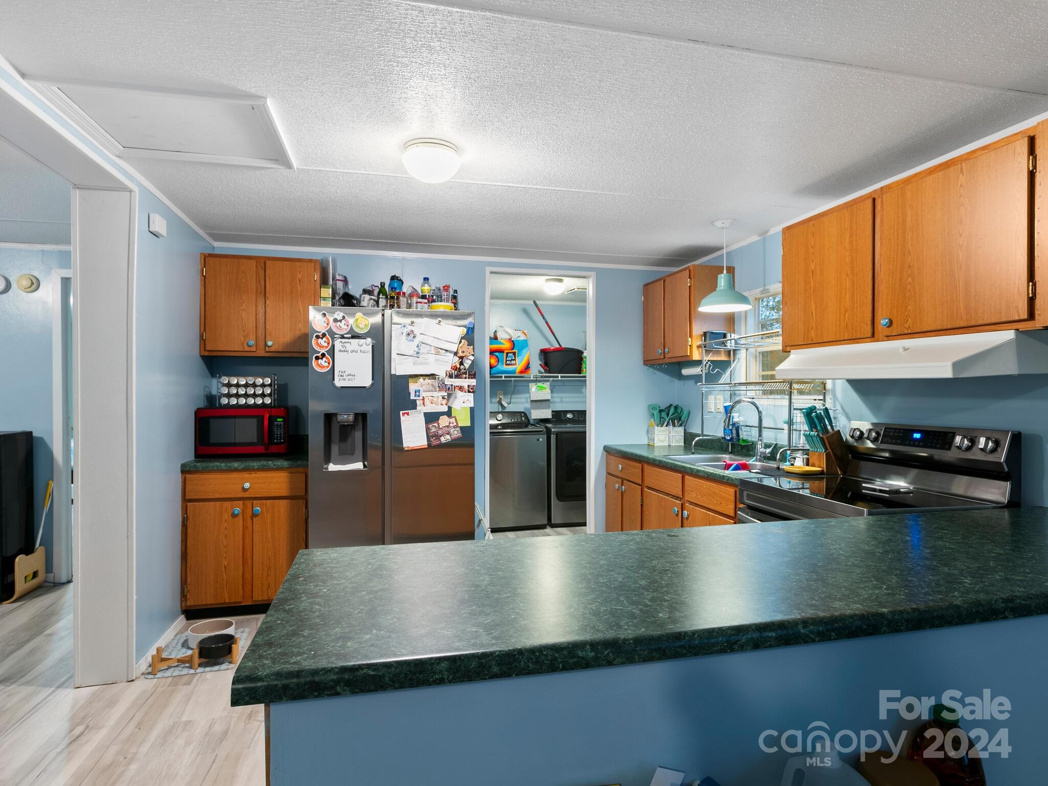 Bee Tree - Residential