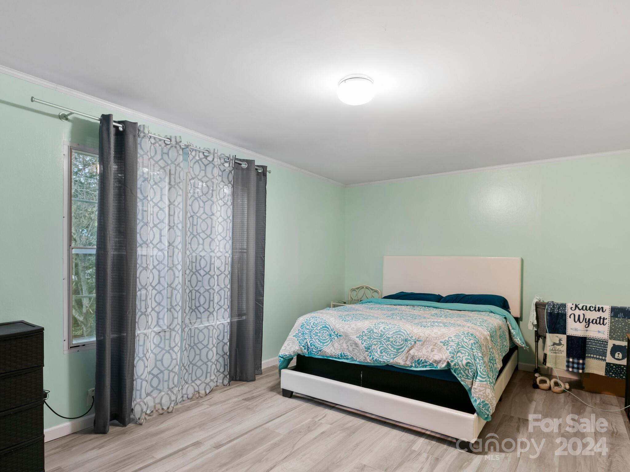 Bee Tree - Residential