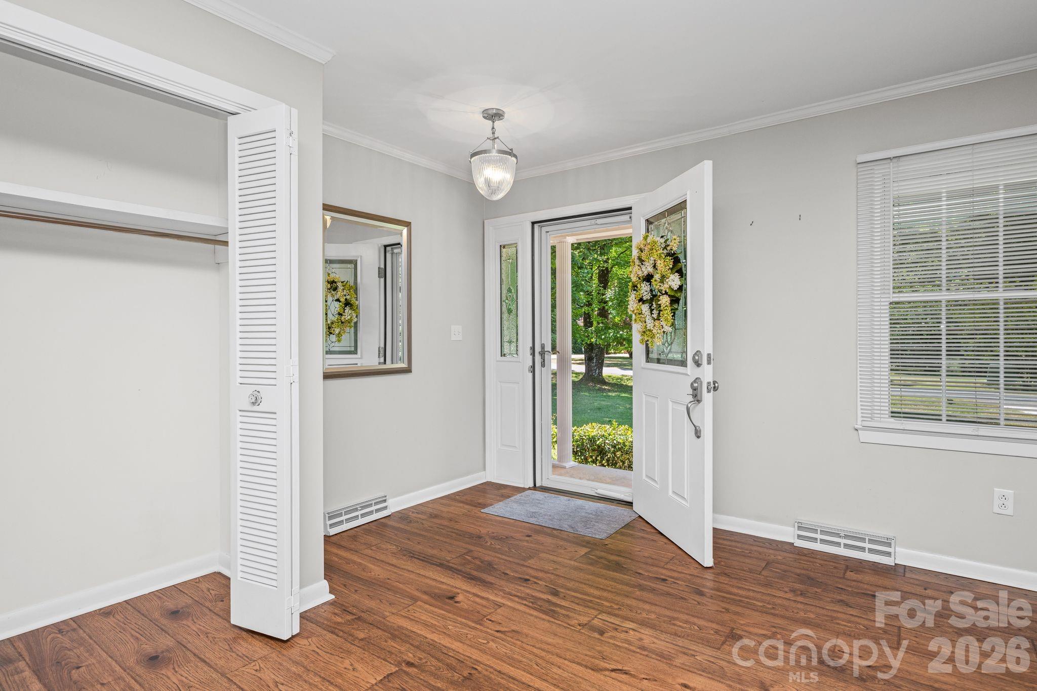 475 Pamela Street