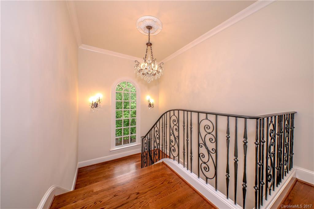 English Gardens - Residential