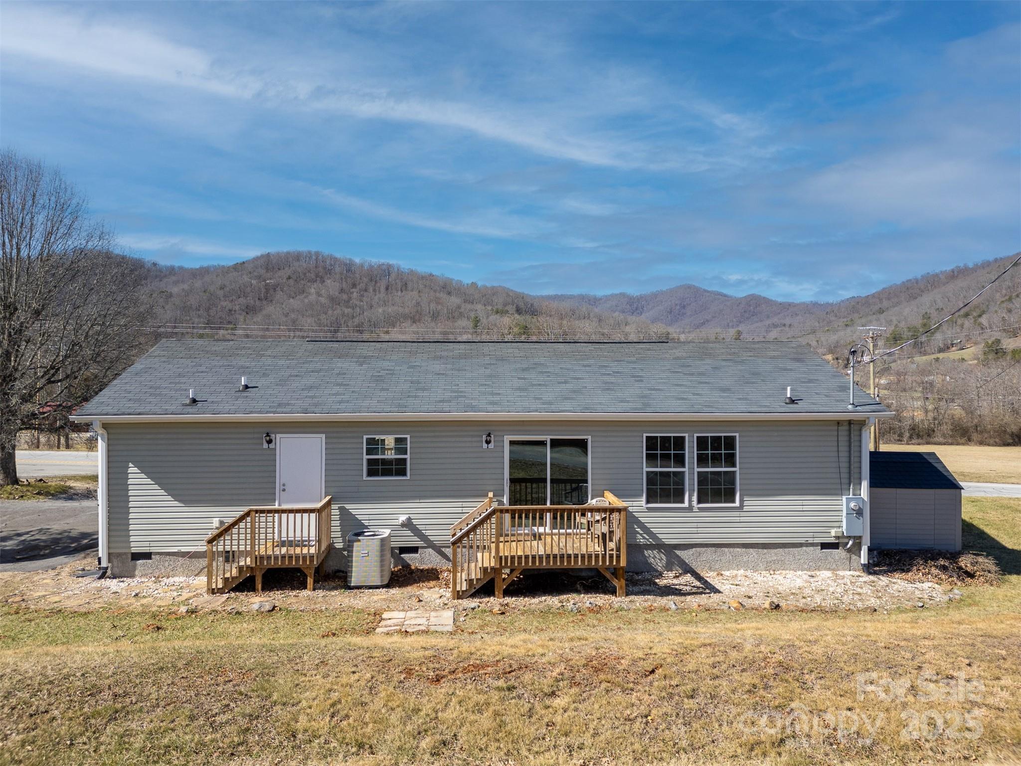 1729 Pisgah Highway