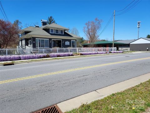 178 S Caldwell Street Brevard NC 28712