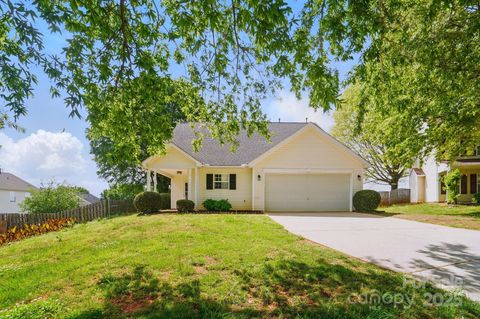 9711 Castle Terrace Court Charlotte NC 28215