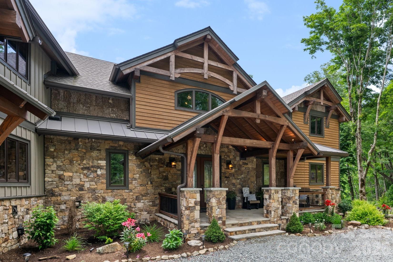 6 Valley Watch Court