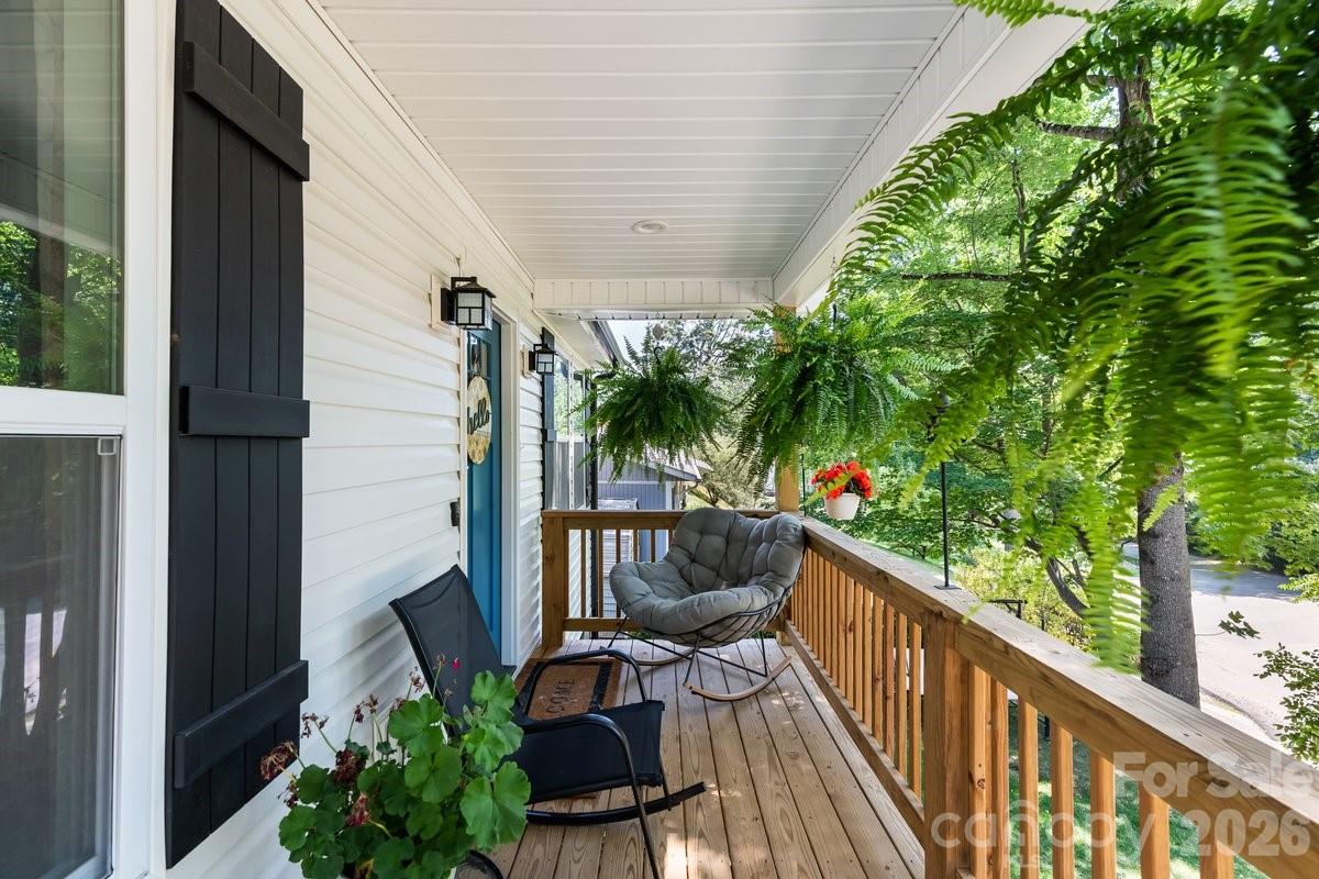 98 Dryid Hill Road