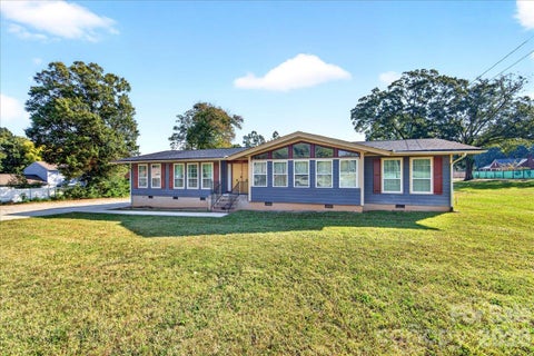 Photo of 1811 Little Rock Road, Charlotte, NC 28214 (MLS # 4421988)