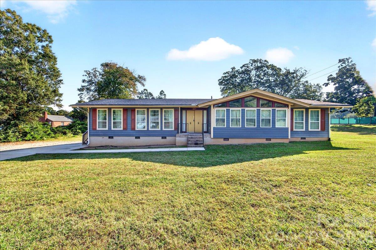 1811 Little Rock Road